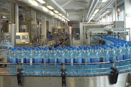 کارخانه فراورده های نوشیدنی در شهرستان نیر بعد از ۸سال به چرخه تولید برمی گردد