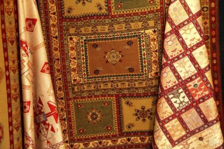 حضور ۲۱ صنعتگر اردبیلی در سی و هفتمین نمایشگاه ملی صنایع‌دستی تهران