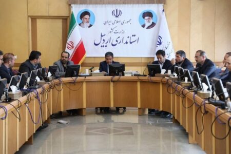 با همت جمعی برای توسعه اقتصادی استان اردبیل تلاش خواهیم کرد