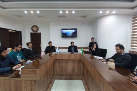 دانشجویان در مناظرات دانشجویی طالب حقیقت باشند