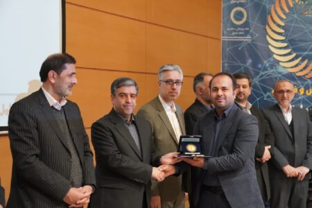 از صنعتگران و صنایع تولیدی برتر استان اردبیل تجلیل شد