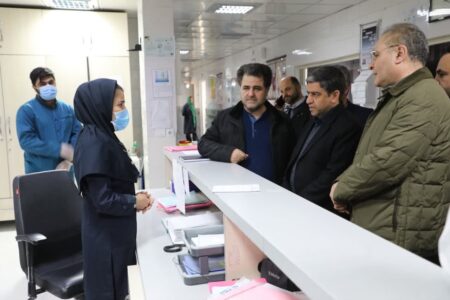 سرعت‌بخشی به پروژه‌های بیمارستانی در دست اجرای استان اردبیل ضروری است
