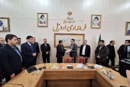 فرزاد قلندری به عنوان فرماندار شهرستان اردبیل معرفی شد