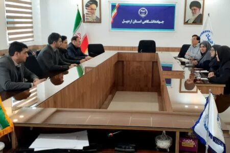 برگزاری برنامه‌های فرهنگی فاخر در بین نسل جدید امید ایجاد می‌کند