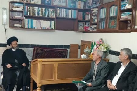 مشارکت مردم استان اردبیل دربازسازی وتوسعه حرم های ائمه معصومین (ع)قابل تحسین است
