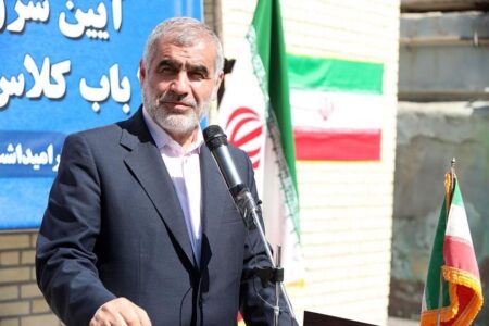 دولت چهاردهم نگاه عزت‌آفرین به آموزش و پرورش دارد