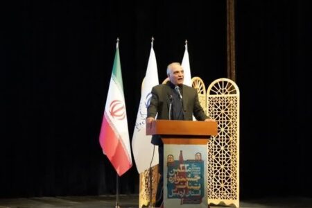 حضور پررنگ بانوان و کارگردانان جوان اردبیلی در جشنواره تئاتر