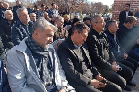 مراسم سی امین سالگرد درگذشت مقصود بایرامی در اردبیل برگزار شد