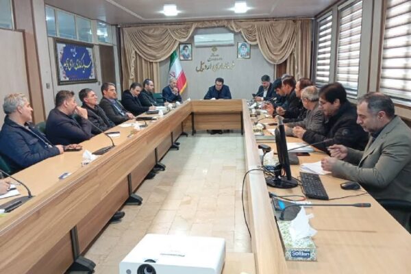 صیانت از حقوق کارگران و کارفرمایان، خط قرمز ماست