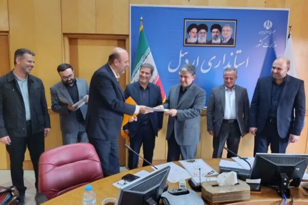 بانک‌ها برای قرارگیری استان در جمع ۱۰ استان برتر کشور در پرداخت تسهیلات مسکن روستایی فرآیند خود را تسریع کنند