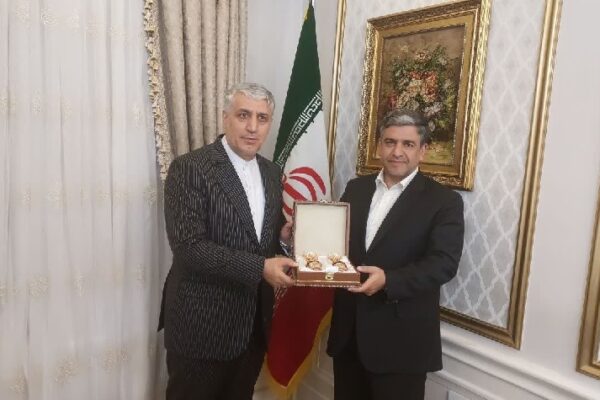توسعه روابط سیاسی و اقتصادی بین کشورهای دوست ضرورت دارد
