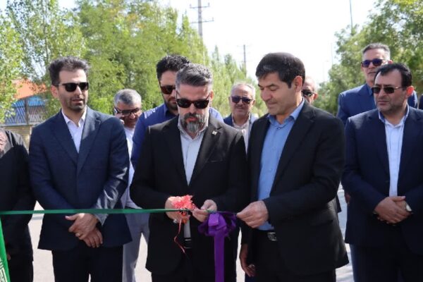 افتتاح دو پروژه مهم عمرانی و زیرساختی شهرک‌ها و نواحی صنعتی شهرستان نمین با اعتباری بالغ بر ۷۵ میلیارد تومان